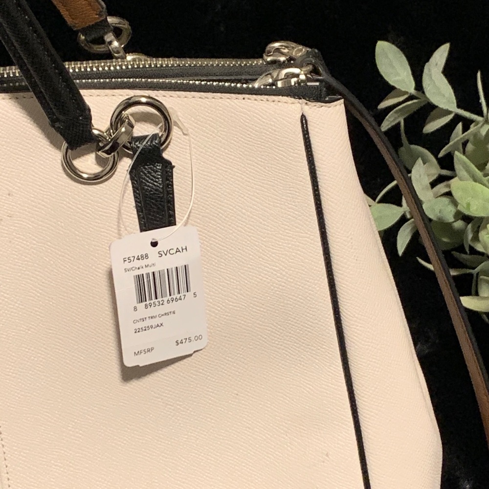 Coach Purse - Picture 5 of 8